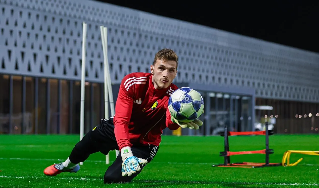 Clube italiano aparece como concorrente do Grêmio na disputa pelo goleiro Bento Bento entra na mira do Grêmio