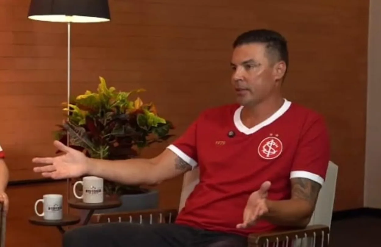 Bolívar fala do Inter