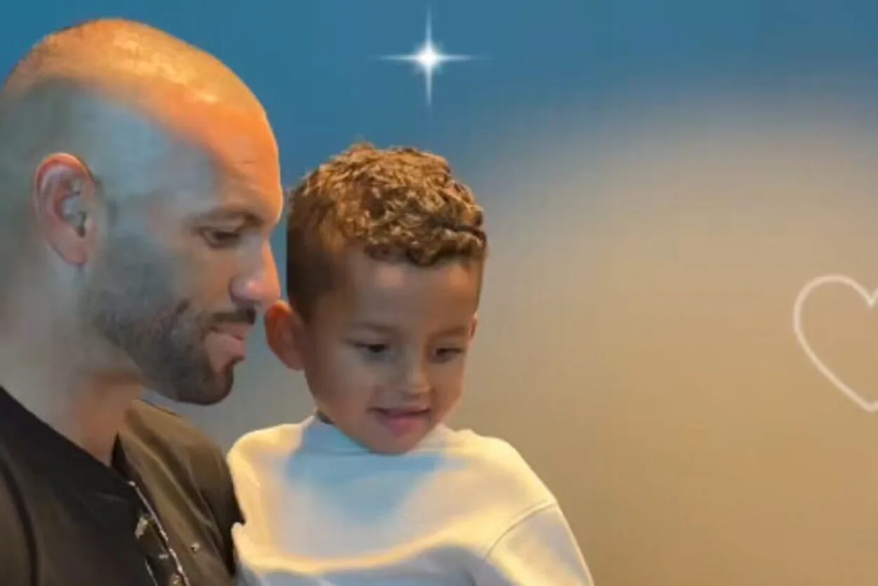 Grêmio divulga vídeo de filho de Weverton apaixonado pela camisa do clube Grêmio hoje