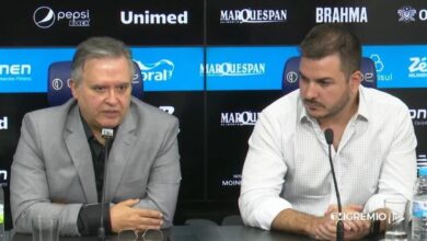 Grêmio admite conversas com Arthur e se manifesta sobre Tetê, Bento e Enamorado Grêmio com a diretoria