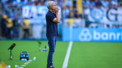 Luís Castro pelo Grêmio