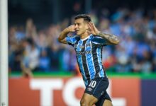 Novo reforço do Grêmio revela conversa com Cristaldo antes de chegar no clube Franco Cristaldo pelo Grêmio