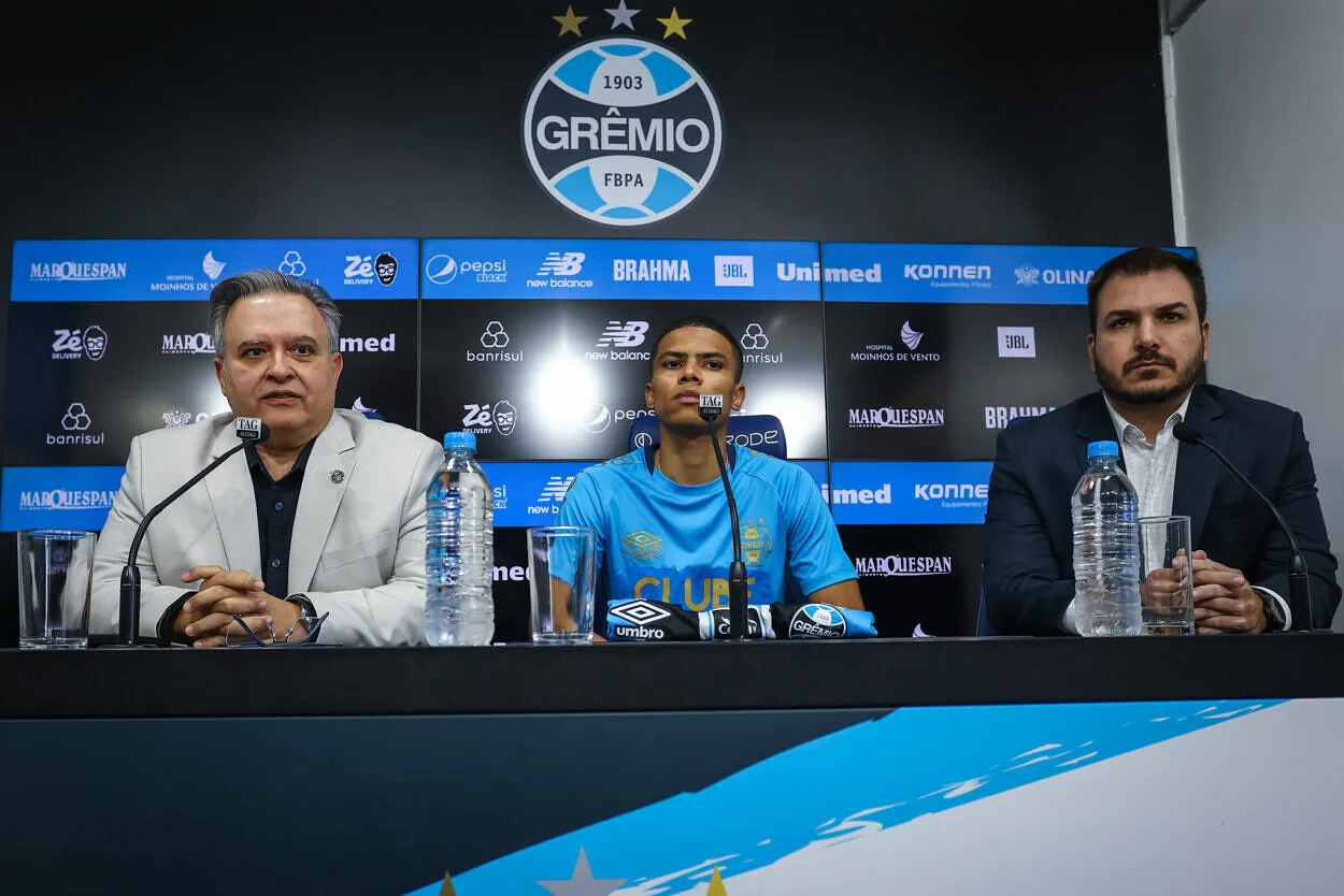 Cuéllar, Cristaldo e dívida por Enamorado: direção do Grêmio atualiza vários temas Enamorado pelo Grêmio