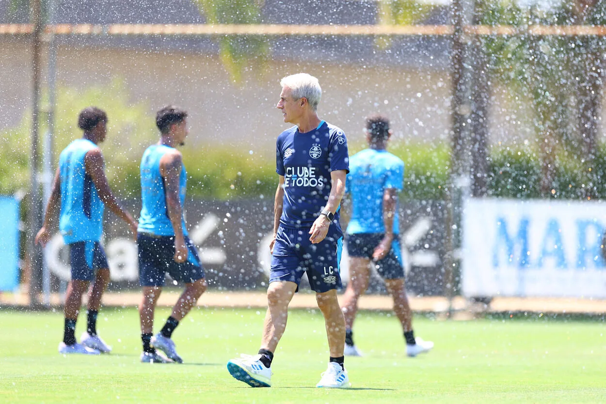 Luís Castro pelo Grêmio