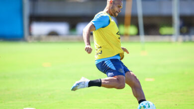 Braithwaite pelo Grêmio