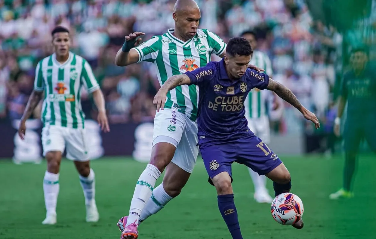 Juventude solta nota e diz que foi prejudicado contra o Grêmio três anos seguidos Juventude contra o Grêmio