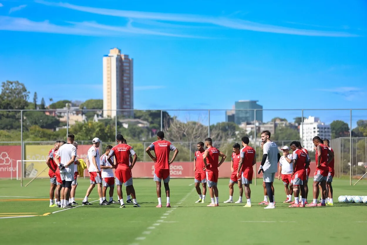 Inter abre semana importante com retornos aguardados e uma disputa no time Inter hoje