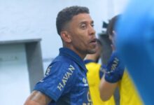 Marcos Rocha mantém papel de líder e discursa no vestiário: "Todos pelo Grêmio" Marcos Rocha pelo Grêmio