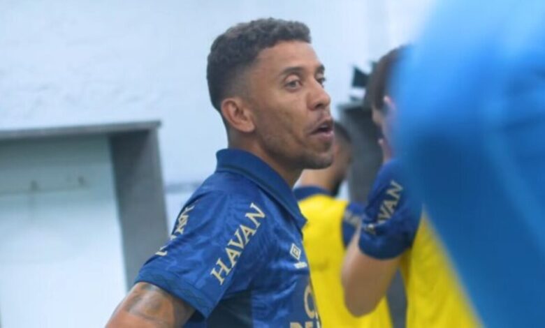 Marcos Rocha pelo Grêmio