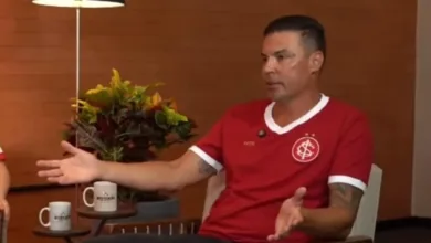 Bolívar avalia estratégia e vê Inter em condições de trazer "grande resultado" contra o Flamengo Bolívar fala do Inter