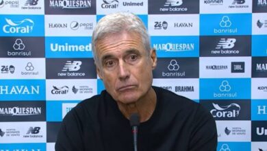 Luís Castro pelo Grêmio