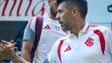 Pezzolano elogia atuação do Inter, mas descarta classificação garantida para a final Pezzolano pelo Inter