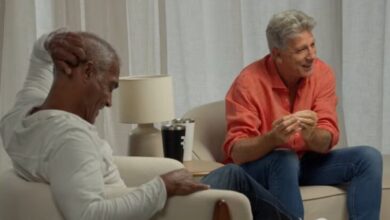 Ao lado de Romário, Renato reforça vínculo com o Grêmio e critica geração das redes sociais Renato com Romário