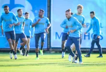 Braithwaite pelo Grêmio