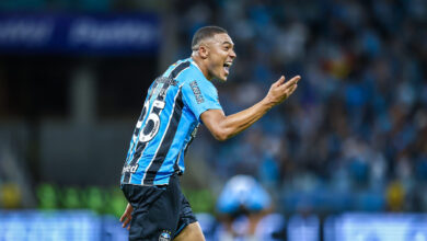 Súmula oficial do Gre-Nal "retira" gol de centroavante do Grêmio; entenda Grêmio hoje