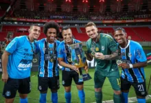 Grêmio não terá o lateral-esquerdo Marlon na partida diante da Chapecoense Marlon, lateral