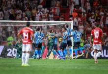 Grêmio confirma lesão de zagueiro e vai ter escalação diferente na segunda-feira Grêmio hoje