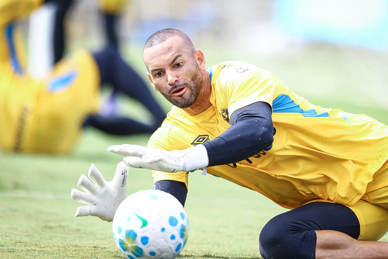 Weverton pelo Grêmio
