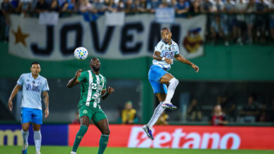 Nova camisa do Grêmio tem imagens vazadas na web; saiba data de "estreia" Grêmio hoje