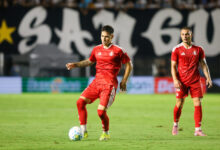 Destaque contra o Santos, Villagra não tem presença garantida no próximo jogo do Inter Villagra pelo Inter