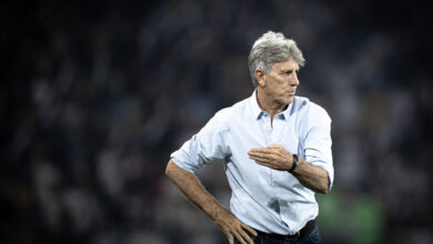 Renato pelo Vasco contra o Grêmio