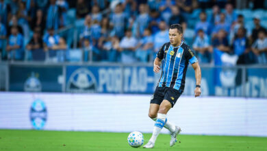 Marlon teve lesão no Grêmio