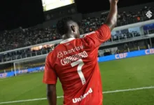 Carbonero comemora gol pelo Inter, na vitória colorada por 2x1 contra o Santos