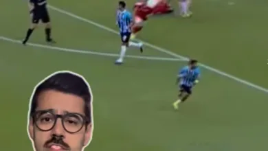 Diori responde se Arthur deveria levar cartão vermelho por lance com Borré no Gre-Nal Diori Arthur e Borré