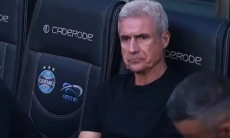Luís Castro pelo Grêmio
