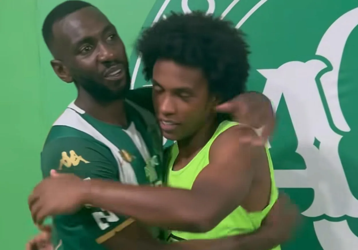 Bolasie contra o Grêmio