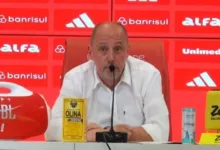 Barcellos reclama de pênalti, cita Carpinejar e diz que Grêmio ganhou "Gauchão manchado" Inter