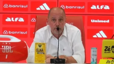 Barcellos reclama de pênalti, cita Carpinejar e diz que Grêmio ganhou "Gauchão manchado" Inter