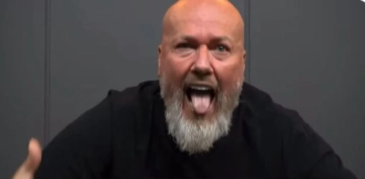 Baldasso simula vômito, cutuca Arthur e vê Gauchão "sempre preparado para o Grêmio ganhar" Baldasso fala do Grêmio