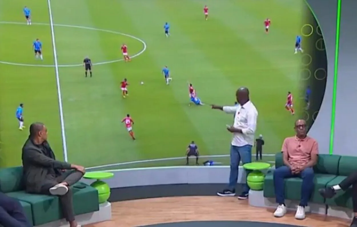 PC de Oliveira diz que gol de Amuzu foi legal e vê equívoco na reclamação do Inter PC Oliveira Inter