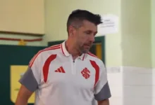 Inter perde Pezzolano contra o Bahia e técnico comenta os riscos dentro da tabela Pezzolano pelo Inter