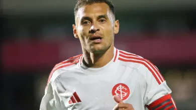 Com a volta de Alan Patrick, Inter está oficialmente escalado contra a Chapecoense Alan Patrick fora de Inter x Flamengo