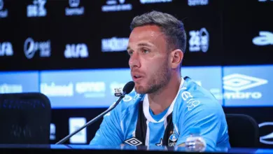 Arthur chegou ao Grêmio recentemente