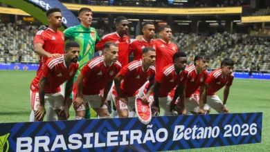 Sem Bernabei e Alan Patrick, Inter está escalado para enfrentar o Santos na Vila Belmiro Inter hoje