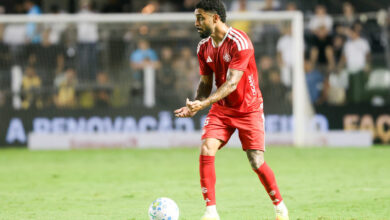 Matheus Bahia pelo Inter