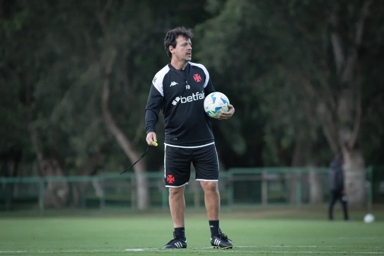 Fernando Diniz reclama do Grêmio