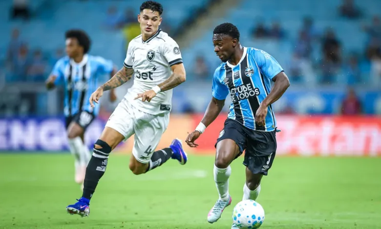 Amuzu pelo Grêmio