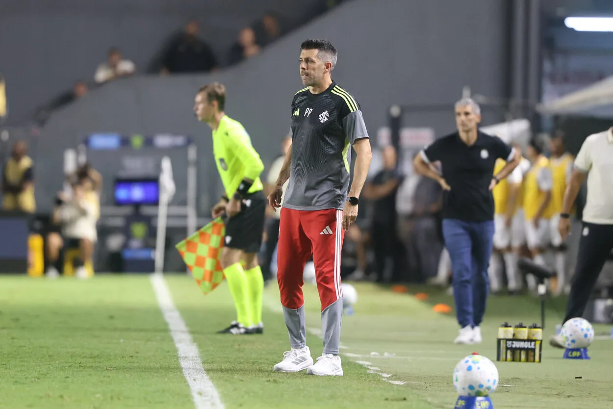 Pezzolano vê Inter favorito, mas jovem do Grêmio mira vitória no Gre-Nal: "Vamos conseguir" Inter com Paulo