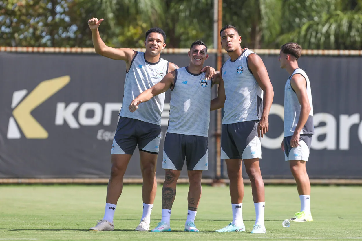 Grêmio viaja para pegar o Palmeiras