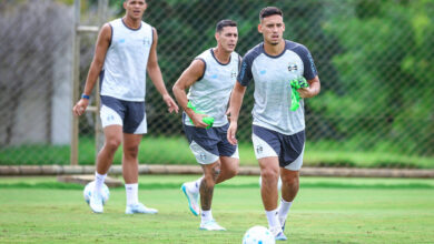 Empresário de Noriega admite possível saída do Grêmio: "Vai ser difícil segurar" Noriega do Grêmio