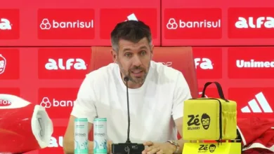 Pezzolano não vê influência da Sul-Americana no Grêmio antes do Gre-Nal: "Contrataram muito" Paulo Pezzolano, treinador do Inter - YouTube/Inter