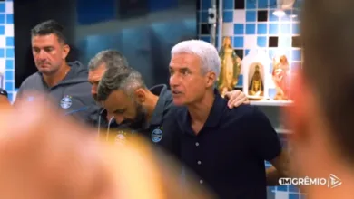Luís Castro na vitória do Grêmio