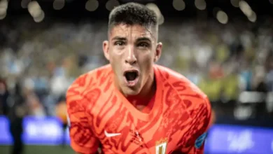 Rochet mantém sina de lesões no Inter e é criticado com pedidos por “goleiro cascudo” Rochet, goleiro do Inter e da Seleção do Uruguai