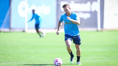 Arthur fora do time e última chance para Tetê: CCD traz bastidores do Grêmio Arthur pelo Grêmio