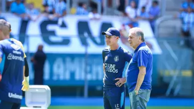 Luís Castro muda Grêmio na estreia da Sul-Americana; veja provável escalação e onde assistir Luís Castro com o Grêmio
