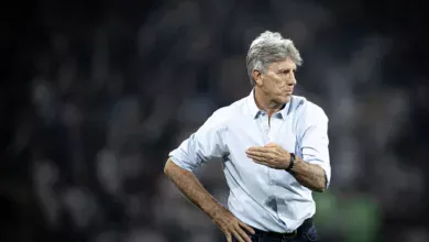 Renato pelo Vasco contra o Grêmio